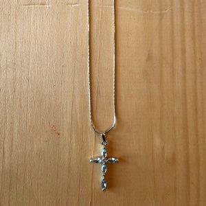sterling silver cross necklace